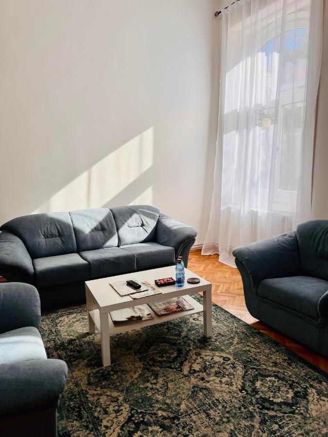 Apartment Friends Central 拉迪亚 外观 照片